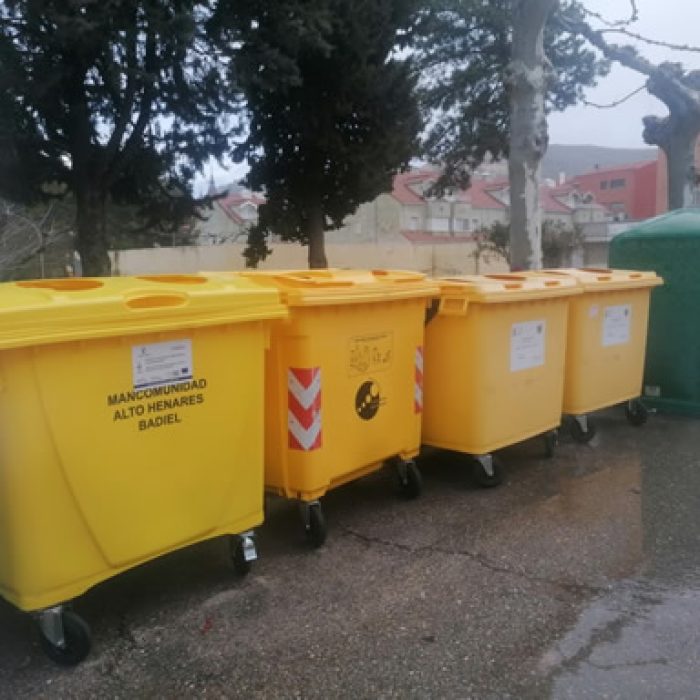 Nuevos contenedores amarillos