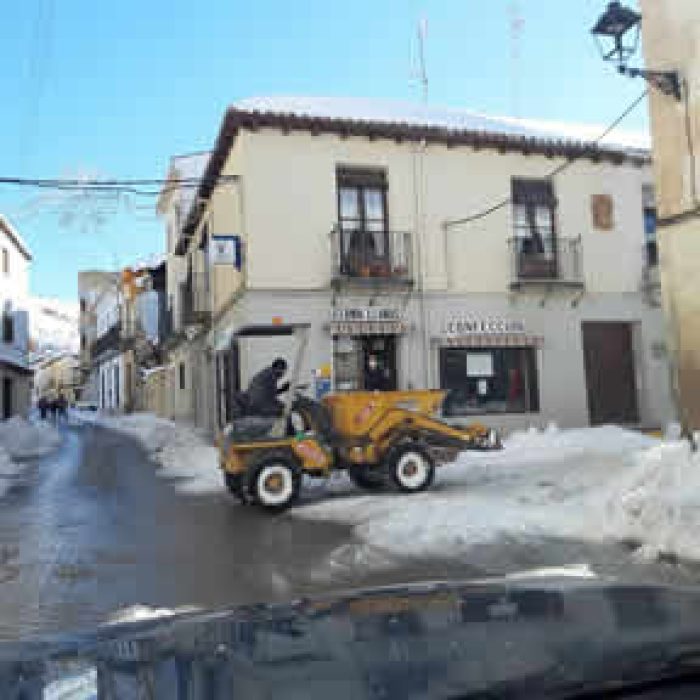 Seguimos con los trabajos de retirada de nive